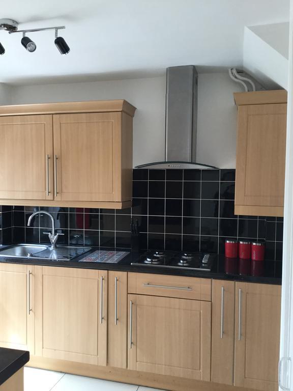 4 Bed House Next To Basildon Town Centre Villa Luaran gambar