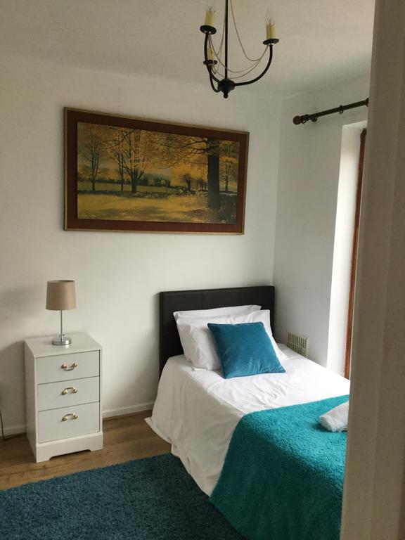 4 Bed House Next To Basildon Town Centre Villa Luaran gambar